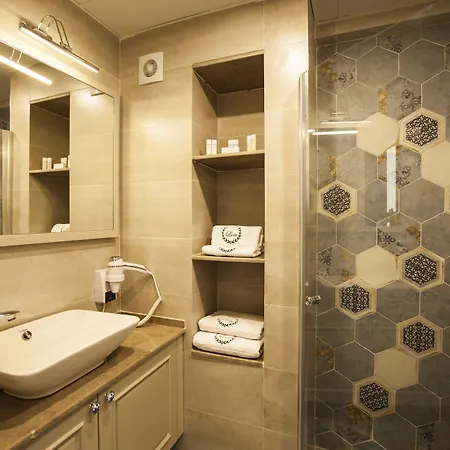 Hotel Livia Garden *