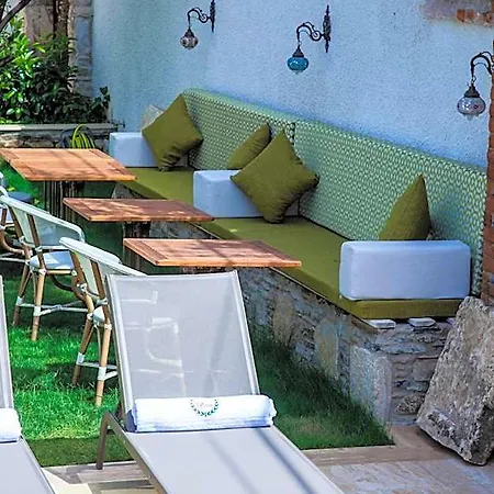 Livia Garden Hotel