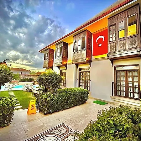 Livia Garden * Selçuk