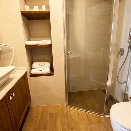 Hotel Livia Garden *