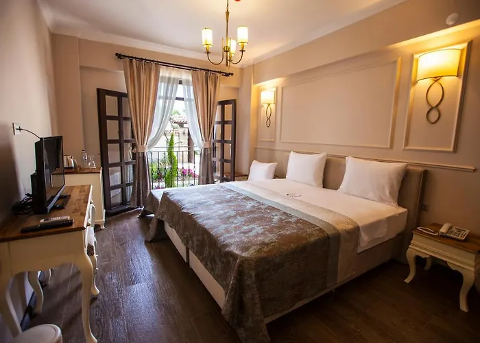 Livia Garden فندق